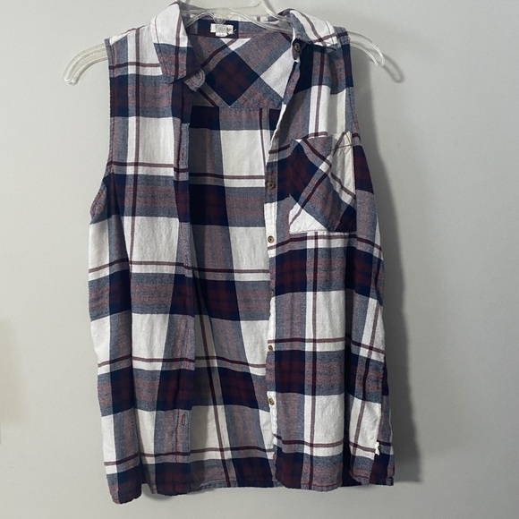 Garage plaid tank - Picture 1 of 3